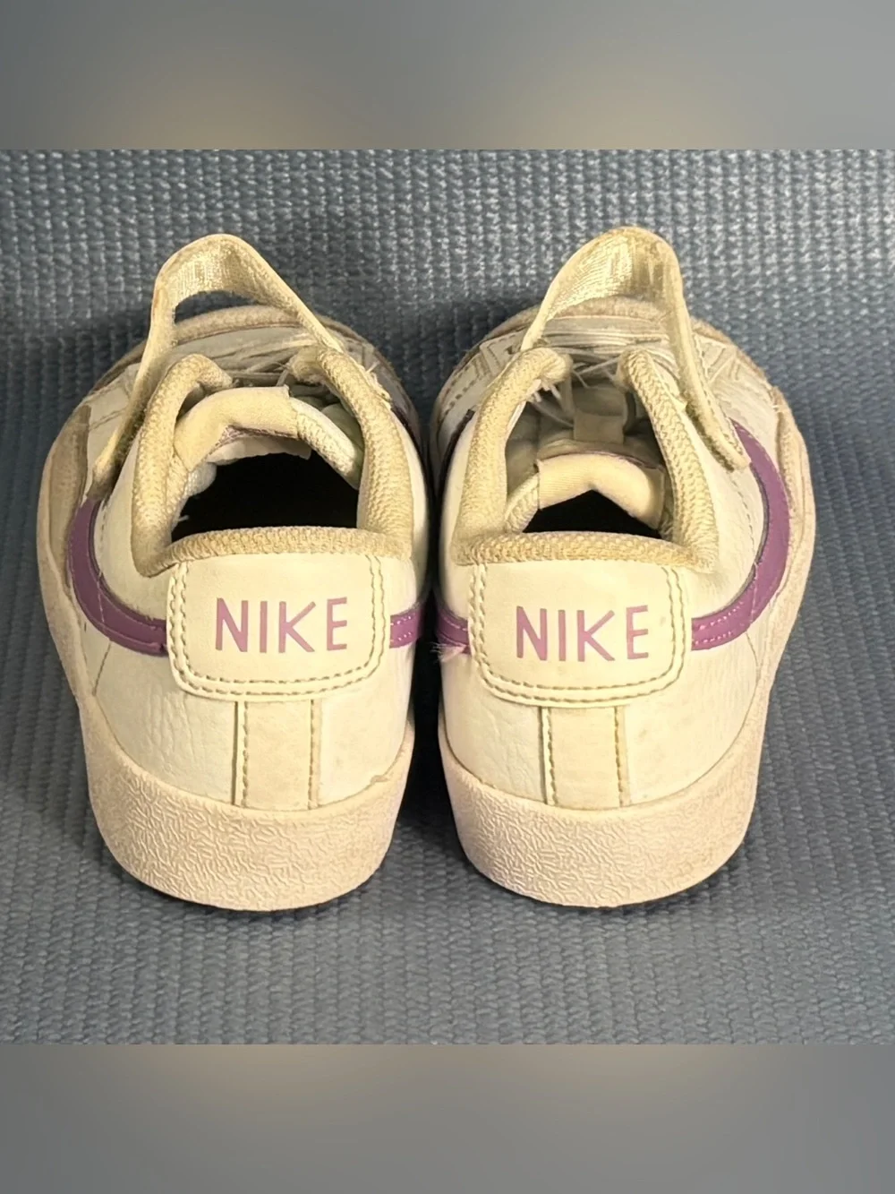 Nike Blazer Low '77 'White Rush Fuchsia' Sneakers Kid’s Size 13C